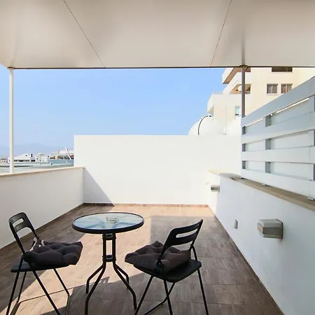 Apartment Phaedrus Living: Luxury 503 Nicosia